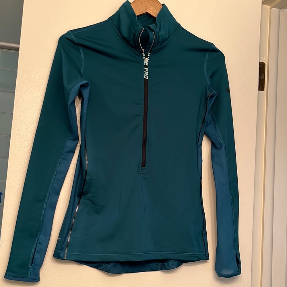 Nike Pro dri-fit zip
